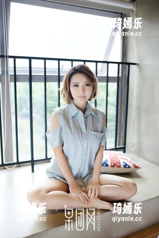 GIRLT果团网 - 酸酱兔的姐姐写真，资源一流，眼睛都盯着不放。