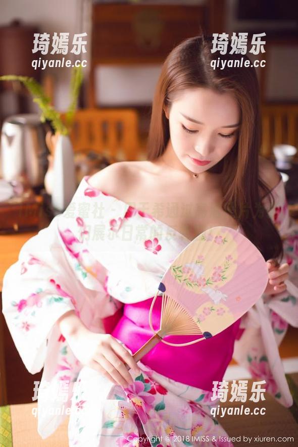 IMiss爱蜜社 - 周于希通过高清照片为我们展示日常的反转剧！