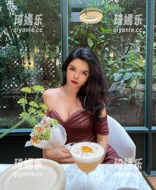 Jessie婕西 微密圈 - 唤醒脑海深处的回忆,Jessie婕西自拍也有光辉时刻