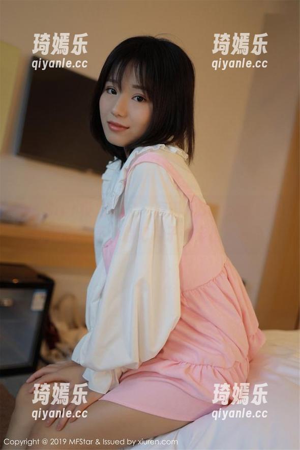 MFStar模范学院 - 唐琪儿Beauty的婚纱原图，不小心把裙子都穿出宇宙了