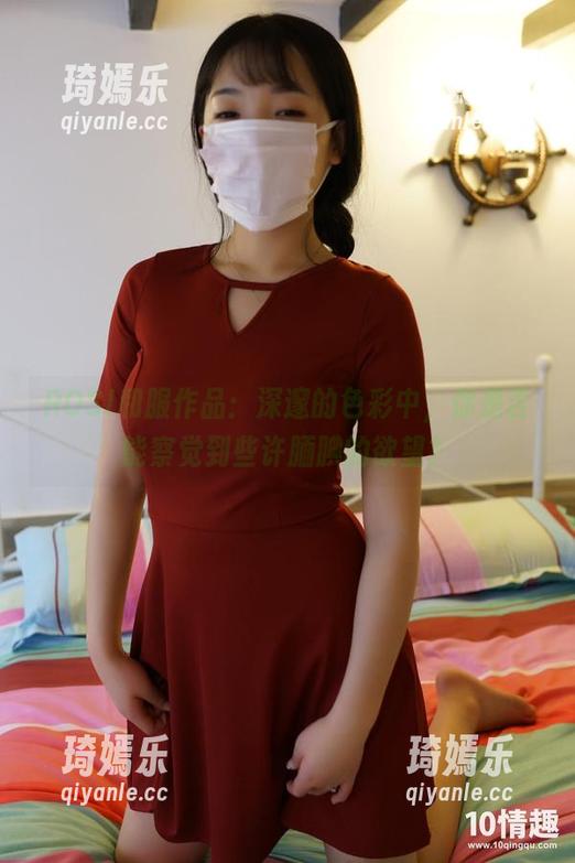 ROSI和服作品：深邃的色彩中，你是否能察觉到些许腼腆的欲望？