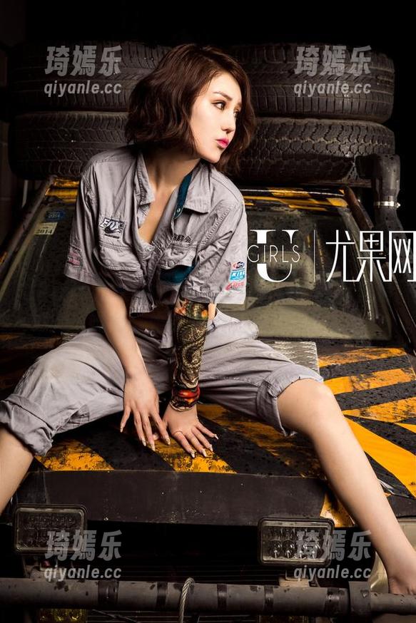 UGirls尤果网 - 倪叶腾的花嫁：图包里借婚纱，婚礼你来还是我去？