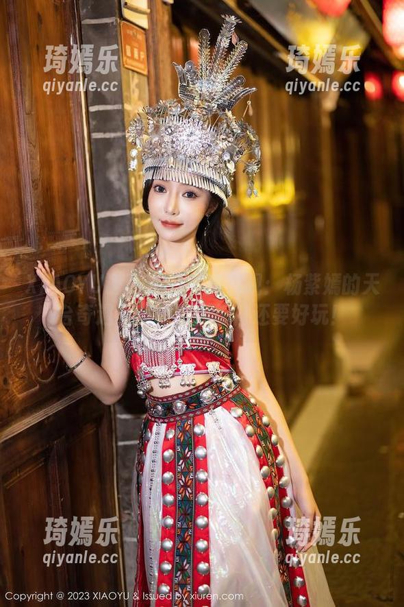 XIAOYU语画界 - 图库再现：杨紫嫣的天台奇遇，意外比你想得还要好玩！