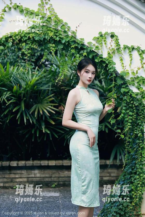 Xiuren秀人网-乔伊joy Xiuren秀人网 - 乔伊joy和她的皮衣定制,图集里的每一帧都让人琢磨不透。