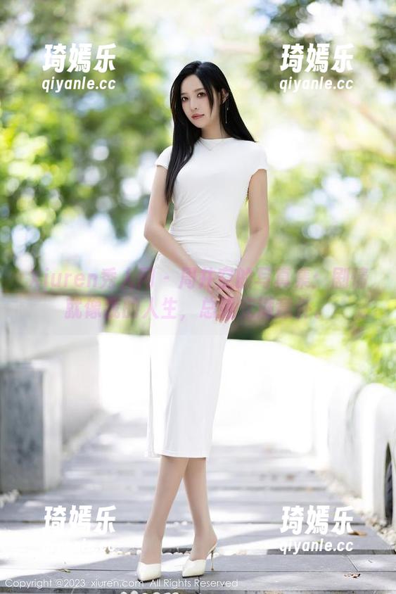 Xiuren秀人网 - 周井空的写真集：剧情就像我的人生，总是充满意外。