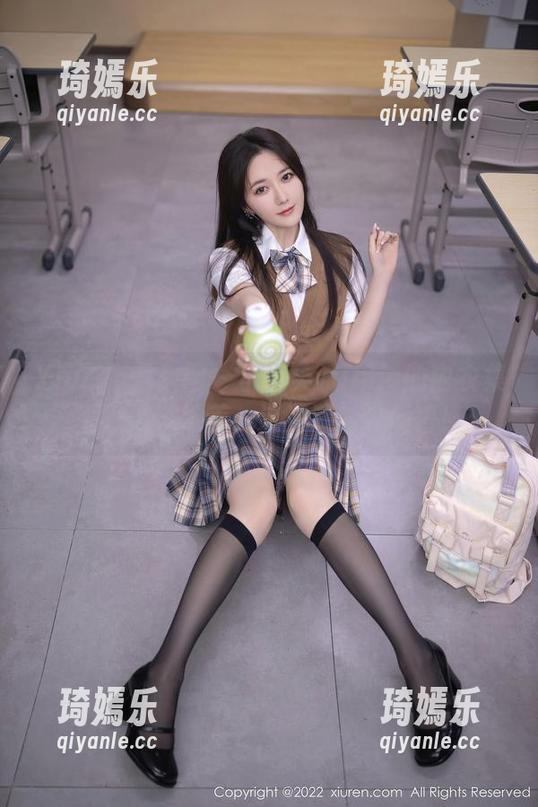 Xiuren秀人网-小泡芙winna Xiuren秀人网 - 小泡芙winna的内衣集,你们说她美,这资源也不赖吧!