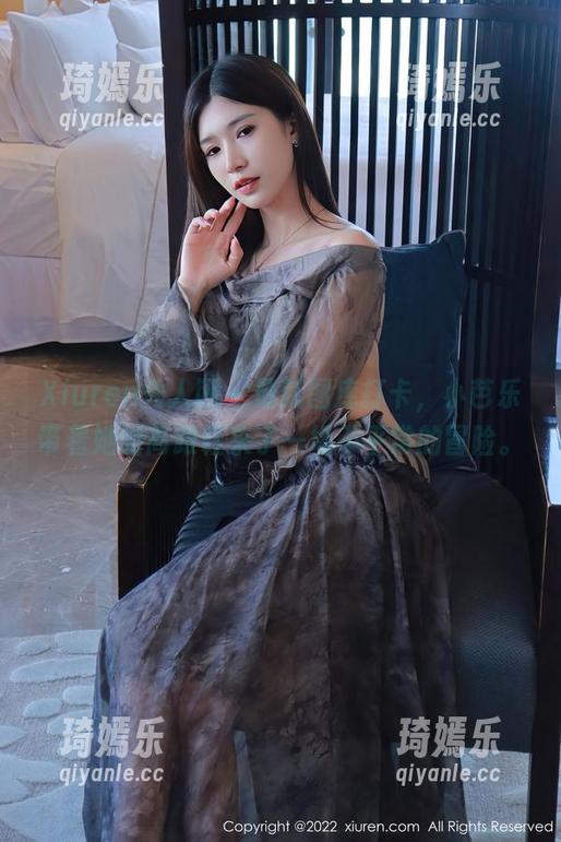Xiuren秀人网 - 最新图库打卡，小芭乐带着她的高跟鞋来了一场不平常的冒险。