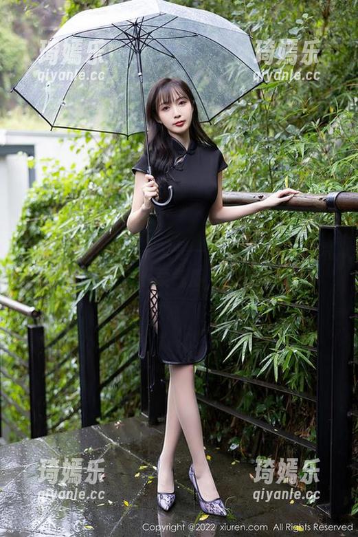 Xiuren秀人网 - 又是一组白微Sera的私拍合集，就这温柔气质，谁能拒绝啊？