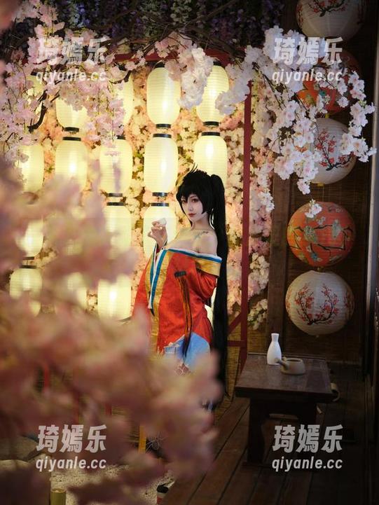 一米八的大梨子在浴室：图库里的水汽小幻影