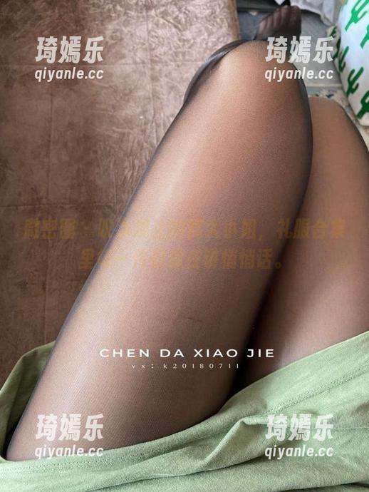 微密圈 - 叹为观止的宸大小姐，礼服合集里每一件都像在讲悄悄话。