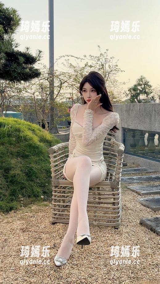 微密圈 - 作品集聚会：在徐莉芝的教室里聊聊跟班里宝藏一样的资源