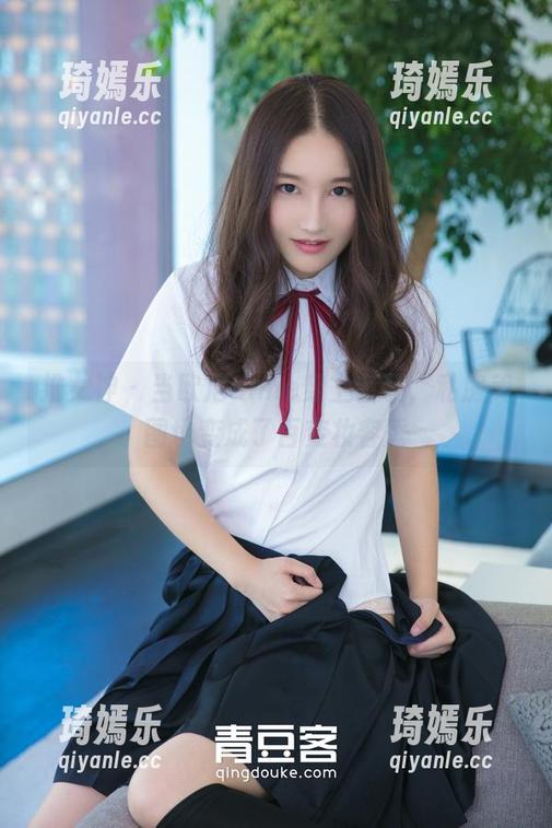 推女神-欧尼anne 推女神 - 当欧尼anne穿上套装,私房美图也变成了百变妆容秀