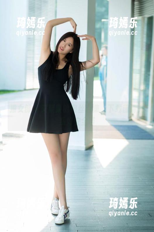 推女郎-艾栗栗 推女郎 - 艾栗栗的肉丝合集,下载前请先系好安全带