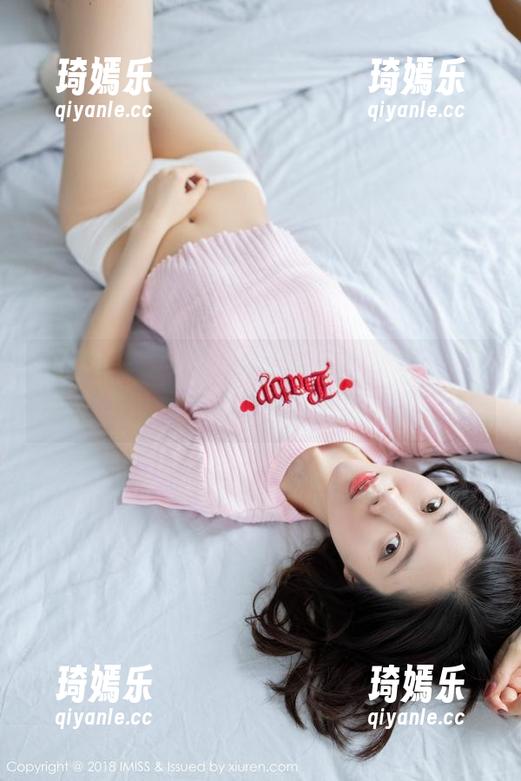 爱蜜社 - 别总是手机自拍，来试试杨晨晨sugar的高清旅拍，开心下载！