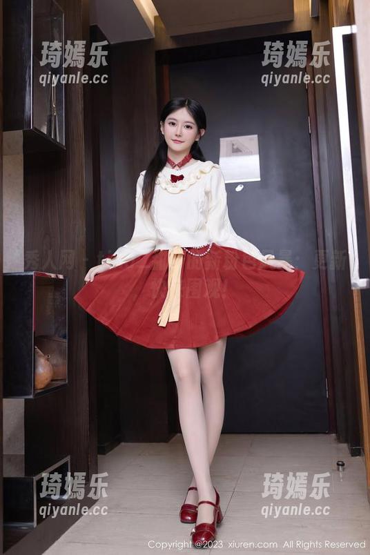 秀人网 - tina_甜仔的新粉色风暴：更新，快来围观！