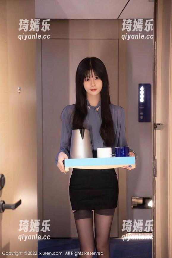 秀人网 - 筱慧cindy的美图，姐姐的气场，果然没人敢靠近！