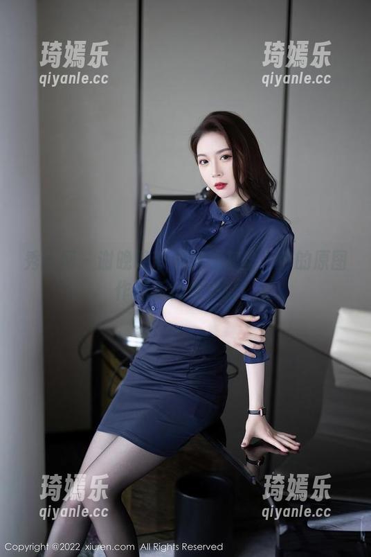 秀人网 - 谢晚晚带你穿越灰丝，你的原图作品新视角来啦！