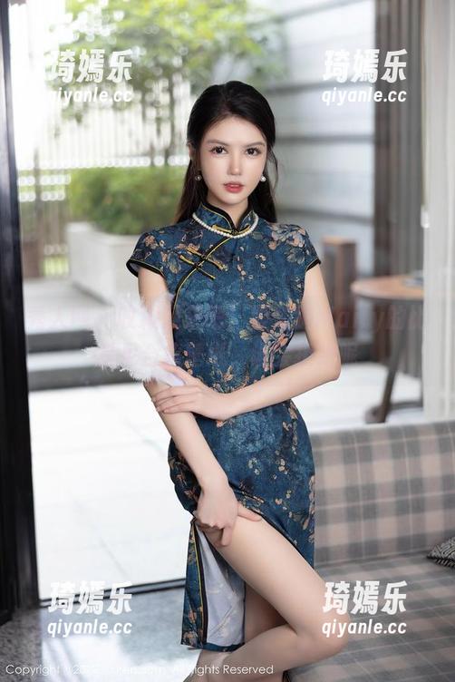 秀人网 - 收藏起来吧！顾楚楚Maily的比基尼合集壁纸，谁会拒绝呢