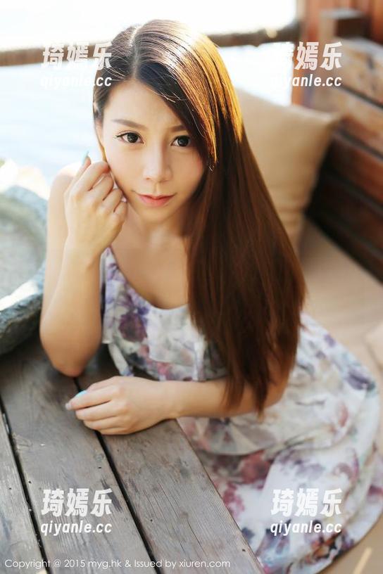美媛馆 - 奈美nana黑丝美照，脑海中不断闪现，下载这张也太诱惑了吧？