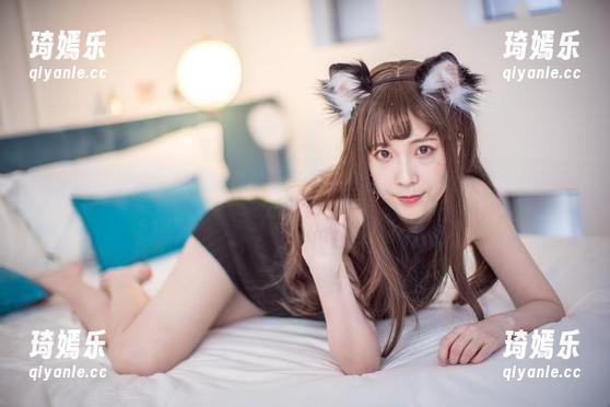 从未如此放肆：翎柒菜菜的无圣光内衣合集，让我不由得想多看几眼。