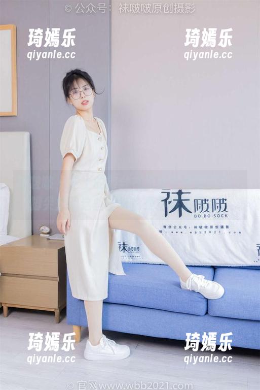袜啵啵 - 芝士的肉丝在原图中低调奢华，脚尖加固这些壁纸也是不讲道理的！