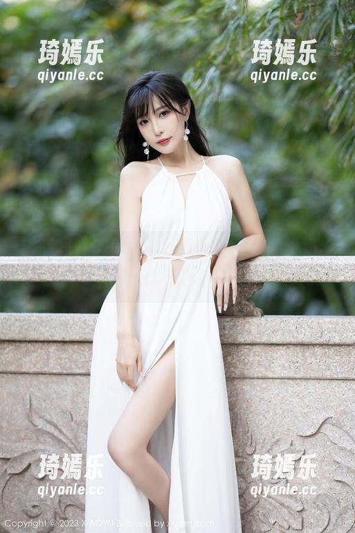 语画界-徐莉芝Booty 语画界 - 下载吧!徐莉芝Booty的“奶牛”造型给你无限想象空间!