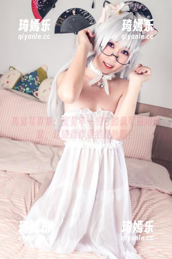 高清写真集：里见年一和它的佩可莉姆泳装，这波操作果然是抢眼！