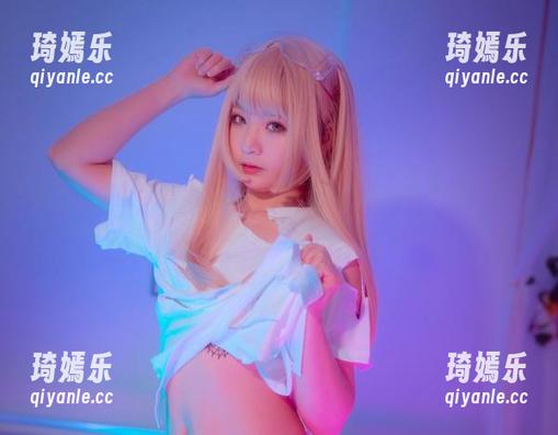 美图出奇的可爱，青水百合子带你在线瞧瞧歪萌护士的另一面。