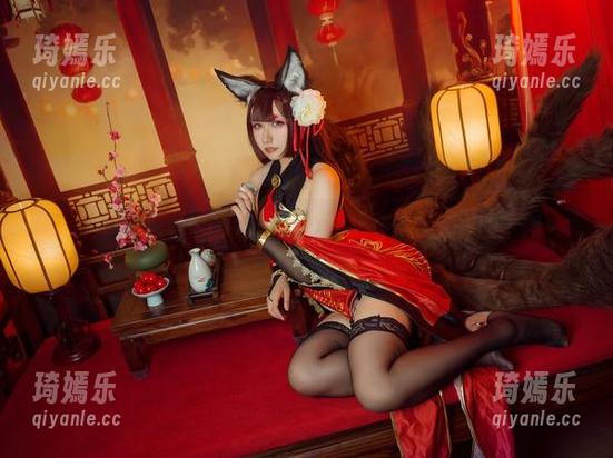 麻花麻花酱的少女写真，在线上你我一同目睹奇遇